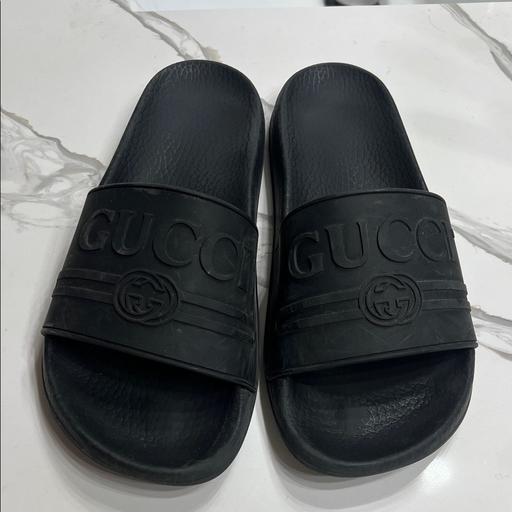 Gucci Men's Black Logo Slide Sandals